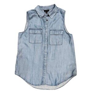 Who What Wear Chambray Sleeveless Button Down Top – Size Medium